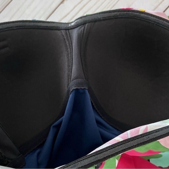 Floral Ruffle Tankini Top. Women’s sized 8 - Picture 4 of 5